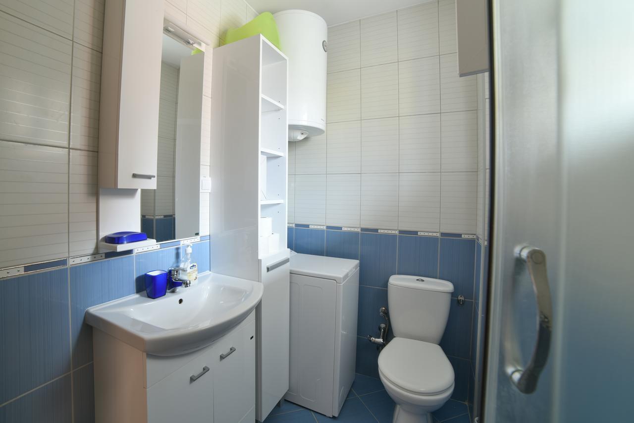 Tuna Apartments Dobra Voda Luaran gambar